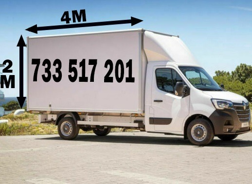 Biały samochód dostawczy z numerem telefonu 733 517 201 i wymiarami 4m x 2m na pace, zaparkowany na brukowanym placu w słoneczny dzień.