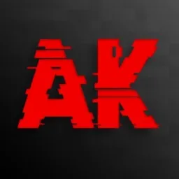 Czerwone litery AK z efektem glitch na ciemnoszarym tle z subtelną teksturą.