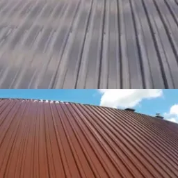 Usunęliśmy stara farbe, zmieniliśmy kotwy pomalowaliśmy na nowoczesny kolor i blachodachowka wyglada jak nowa!