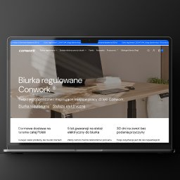 Agencja interaktywna Adverweb - Laptop prezentujący stronę internetową Conwork z regulowanymi biurkami, podkreślający ergonomię i 5-letnią gwarancję na stelaż.
