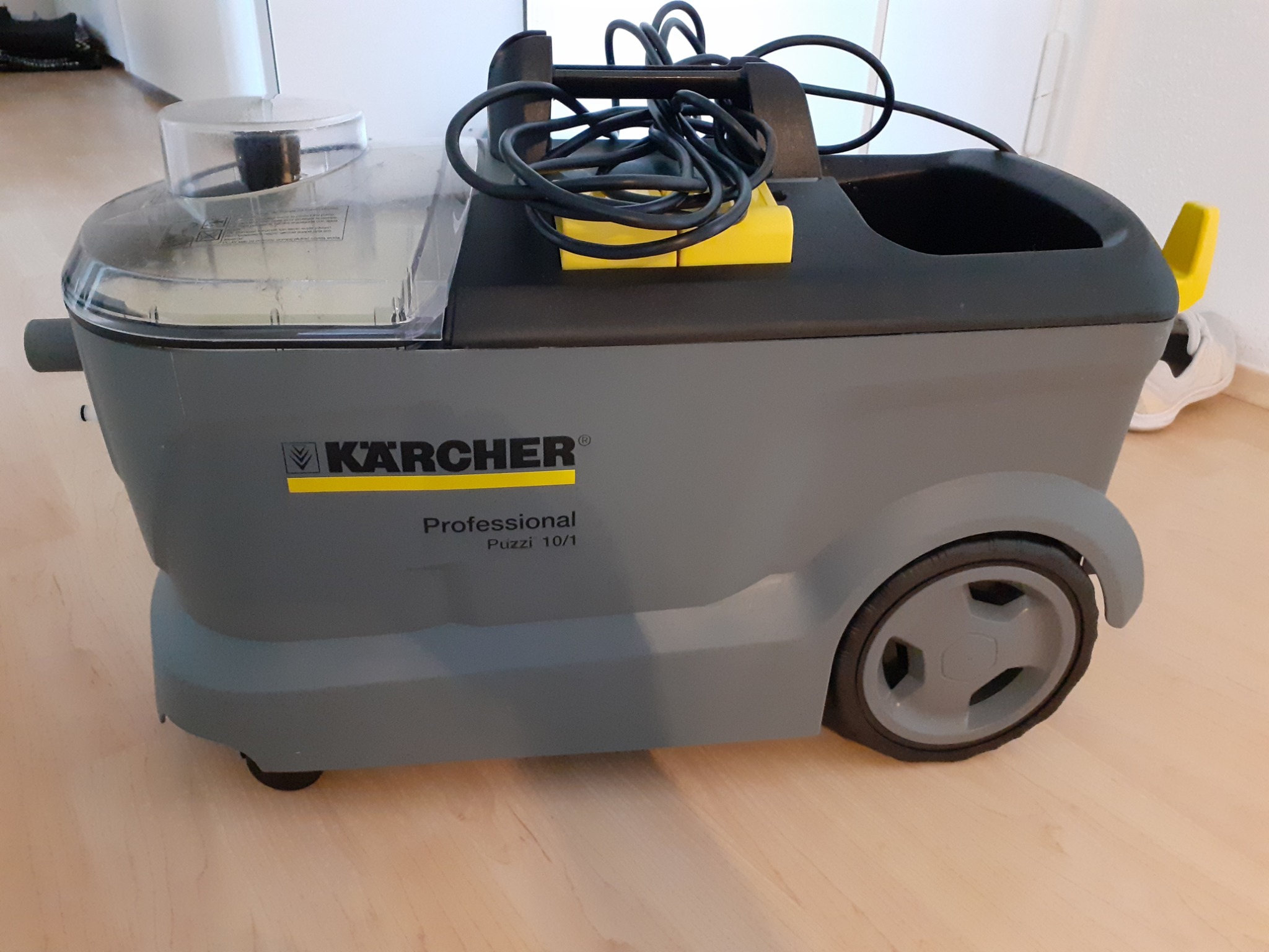 Profesjonalny odkurzacz piorący