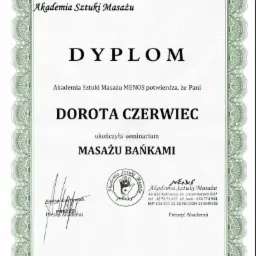 Skan dyplomu Akademii Sztuki Masażu MENOS potwierdzający ukończenie seminarium z masażu bańkami przez Dorotę Czerwiec, z datą 24 marca 2011, ozdobne obramowanie.