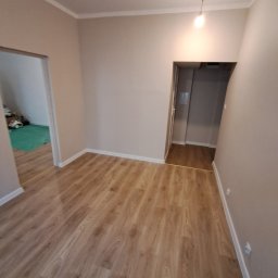 FIRMA USŁUGOWA ADRIAN KALINOWSKI - Wysokiej Klasy Szpachlarz w Wałbrzychu