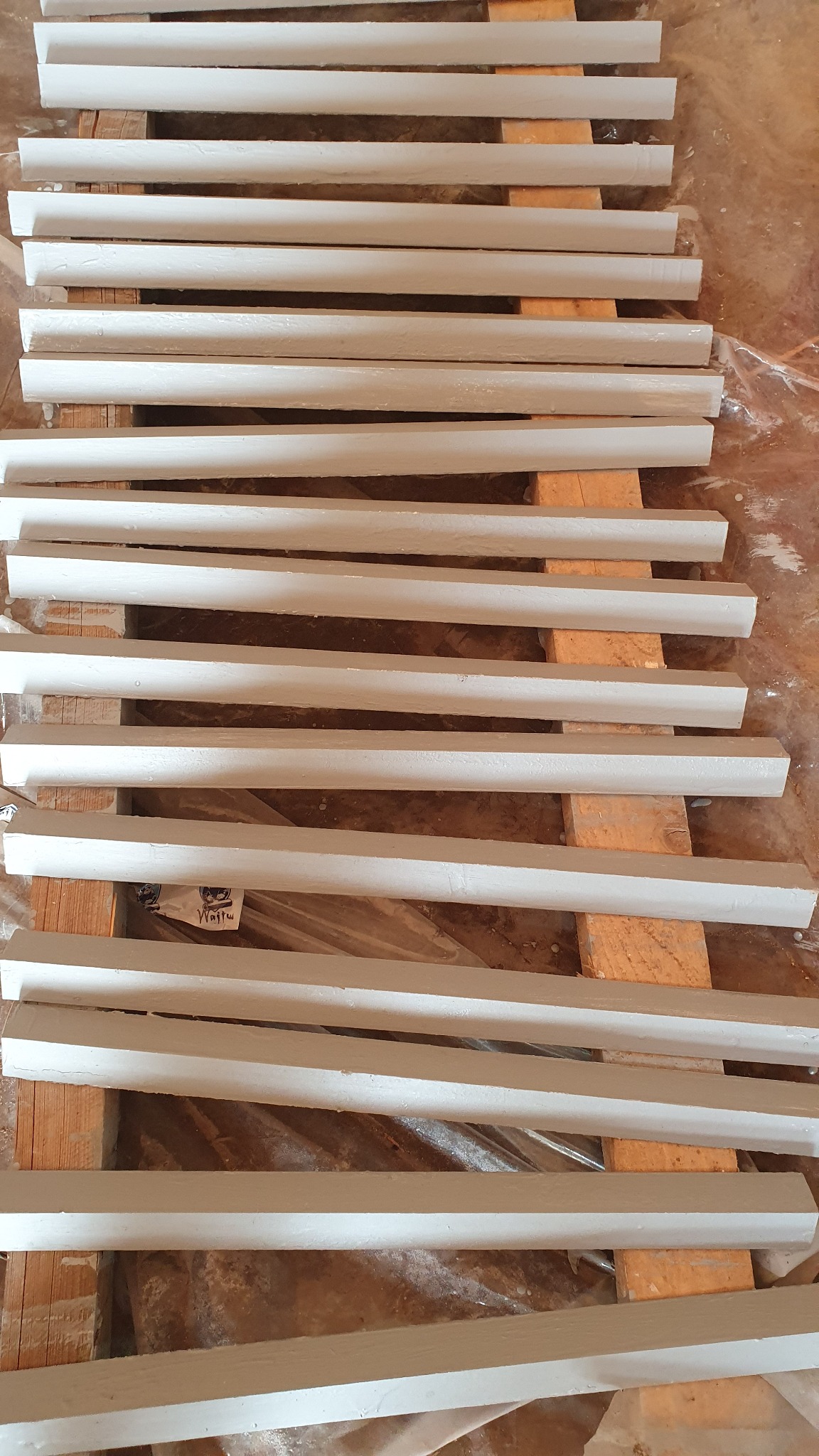 Kontowniki po piaskowaniu i malowaniu