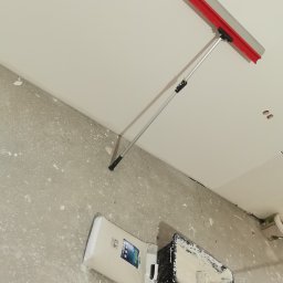 Paweł Głazewski - Sufit Napinany w Łazience Warszawa