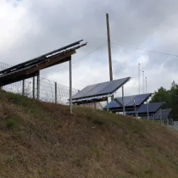 nasza działająca instalacja zamontowana na różnych konstrukcjach dachowych