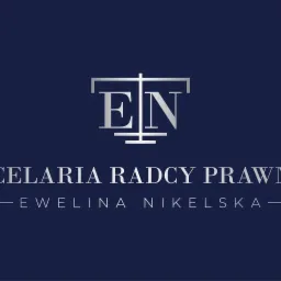 Eleganckie logo Kancelarii Radcy Prawnego Ewelina Nikelska na granatowym tle.