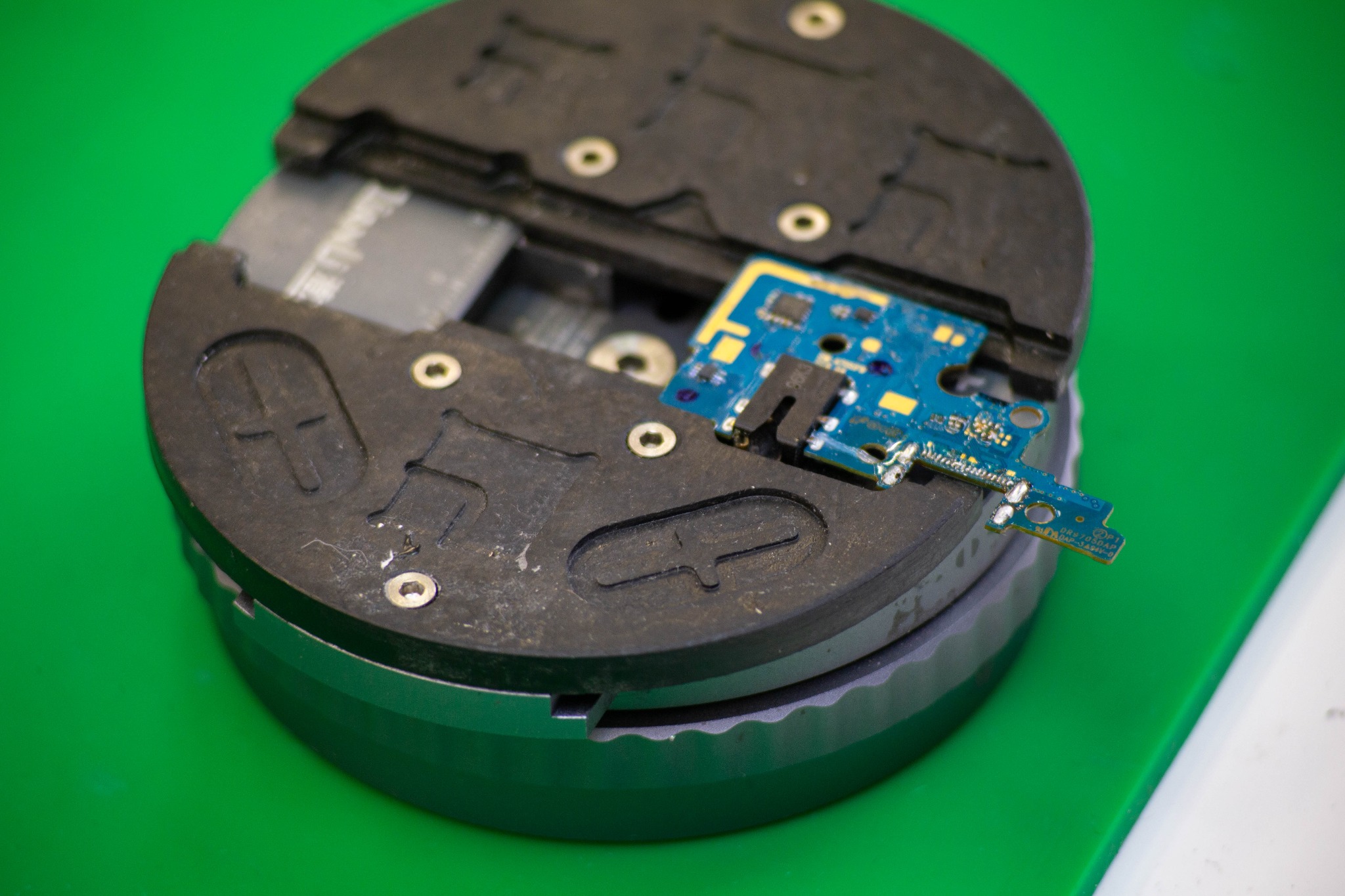 Wymiana gniazda ładowania samsung