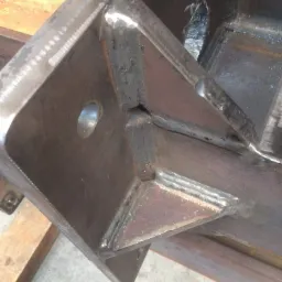 Konstrukcja suwnicy do ,200 ton