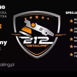 Logo firmy detailingowej 212 z polerką samochodową w tarczy, oferującej mycie detailingowe, korektę lakieru, powłoki ceramiczne, woskowanie oraz pranie wnętrz i tapicerki pojazdów. Kontakt...