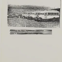 Czarno-biała fotografia z 1931 roku przedstawiająca rząd autobusów na Placu Warsztatu Samochodowego w Stanisławowie (obecnie Rumia). Autobusy mają tablice rejestracyjne M-19 PZ-36 i napis...