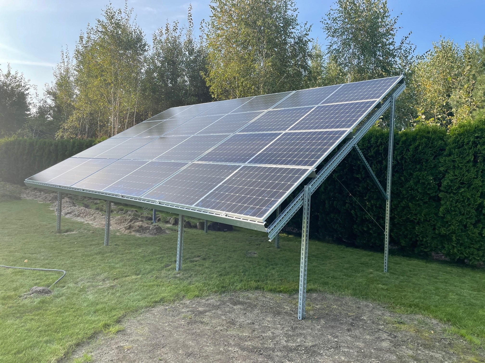 Instalacje naziemne, w tym np. w ogrodzeniu lub z modułami bifacjalnymi