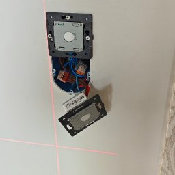 Automatyczne światła Livolo