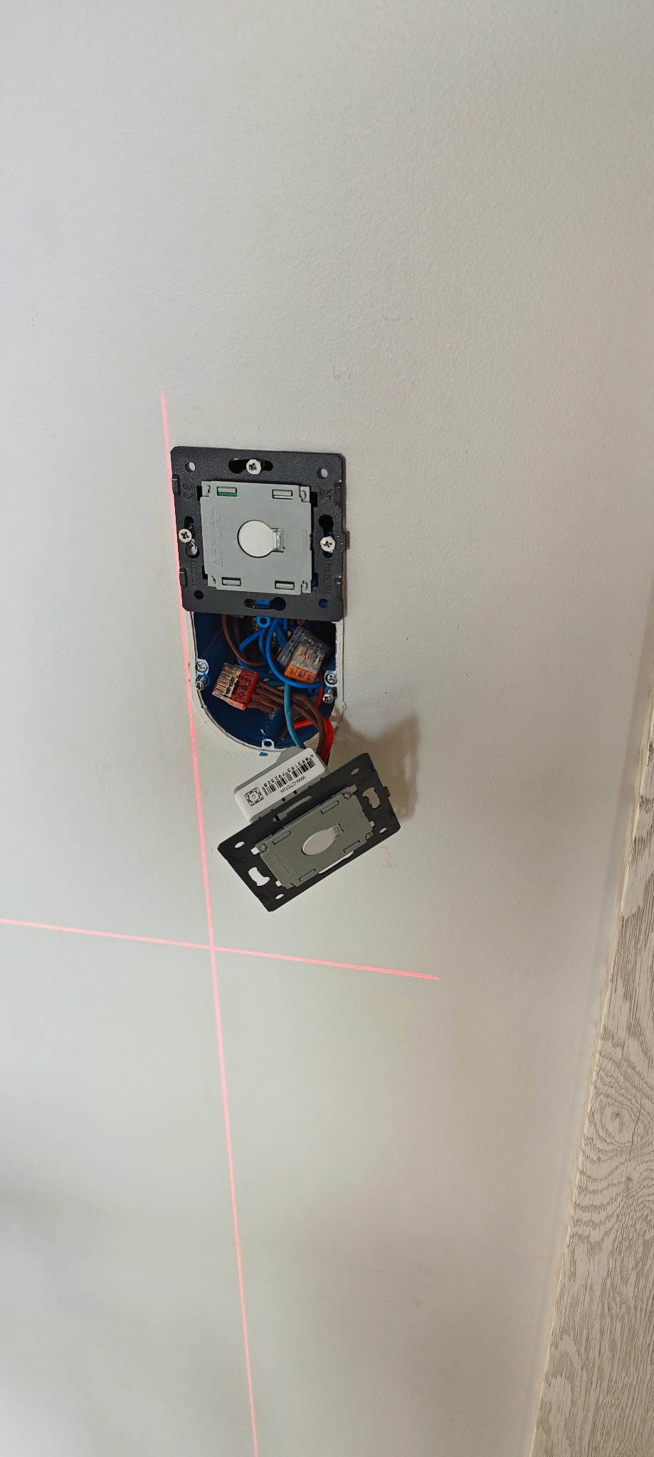 Automatyczne światła Livolo