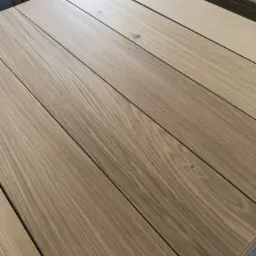 Jesteśmy producentem deski podłogowej warstwowej,posiadamy deski w super cenie w 1 jak i 2 gatunku