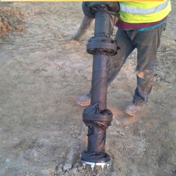 Beata Riewe - Zabezpieczanie Łączeń na Wodociągu