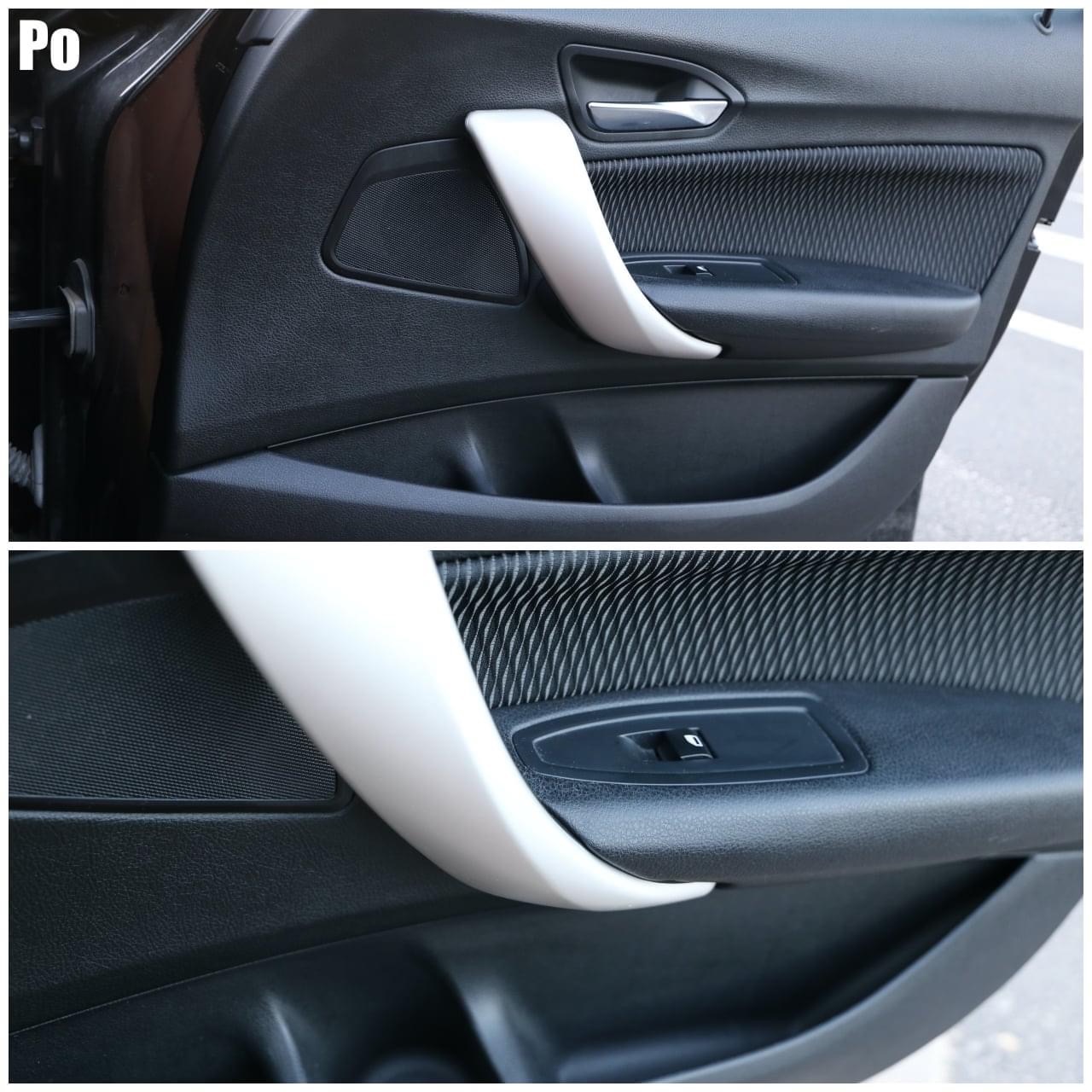 Wnętrze drzwi samochodu przed i po czyszczeniu tapicerki, widoczne różnice w odświeżeniu materiału i usunięciu zabrudzeń.