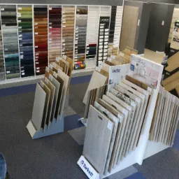 Panele winylowe oraz laminowane najlepszych producentów.