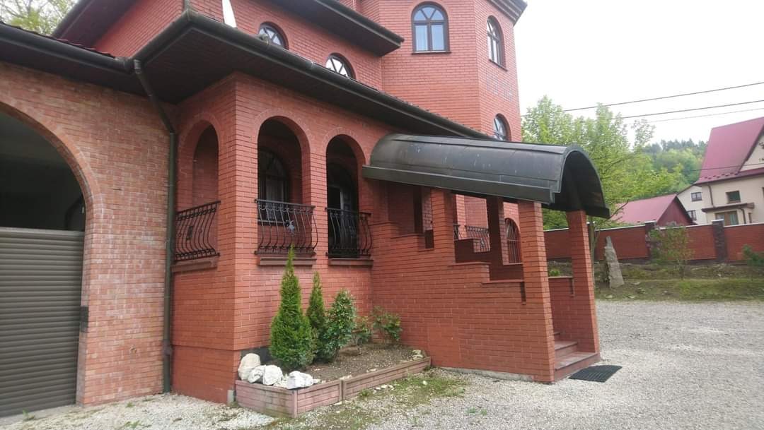 Wykonanie i montaż balustrad kutych dla odbiorcy indywidualnego