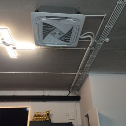 Klimatyzacja kasetonowa biuro Gdynia