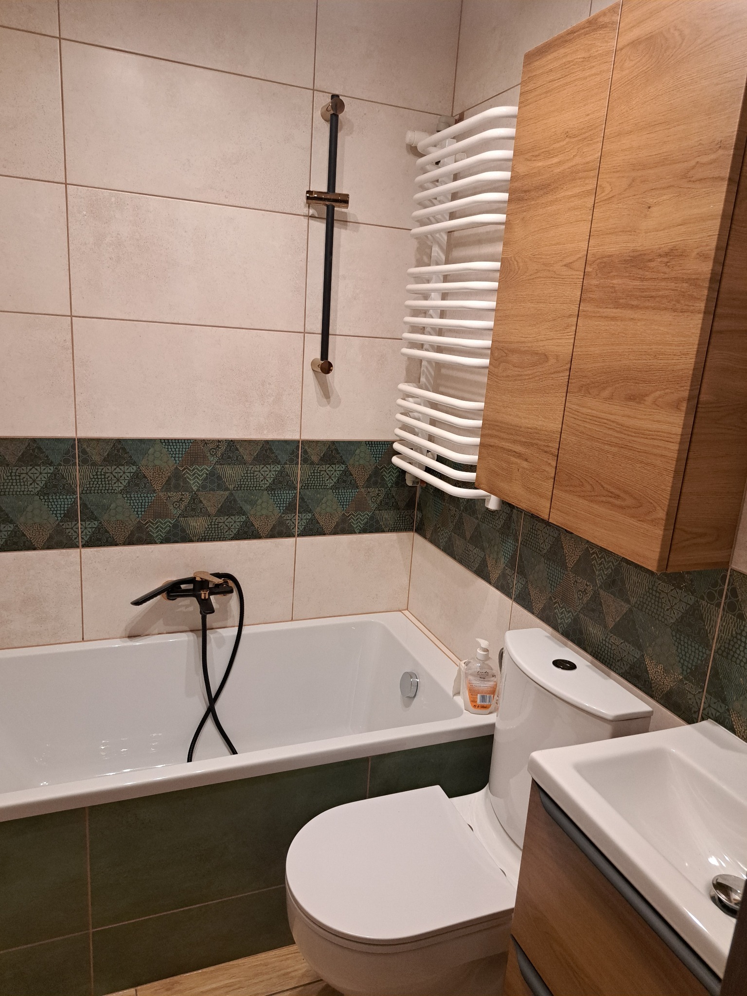 kapitalny remont małej łazienki