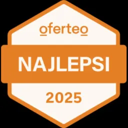 Pomarańczowa odznaka Oferteo z napisem 'NAJLEPSI 2025' w białym obramowaniu, umieszczona na czarnym tle.
