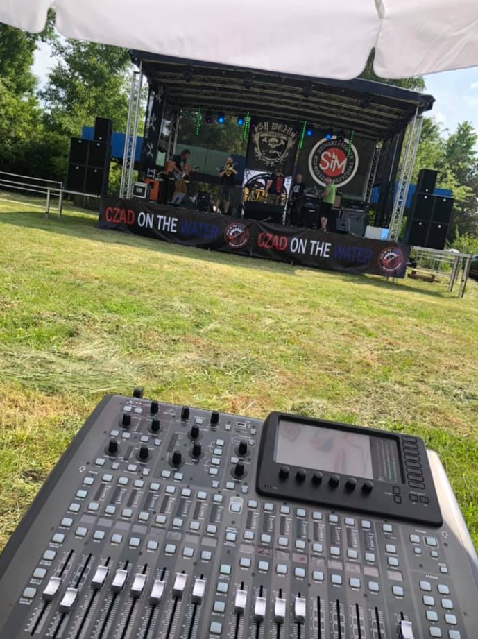 Mikser Behringer X32. Możliwość Wirtualnej Próby.