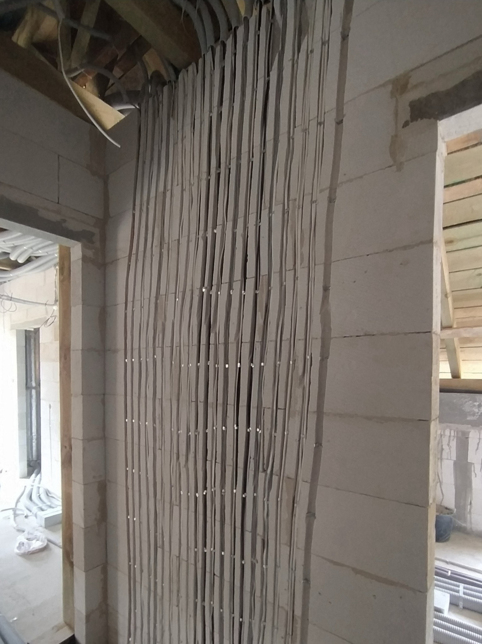 Bruzdy zawsze pozwalają na zabezpieczenie przewodów przed kolejnym etapem prac-tynkami