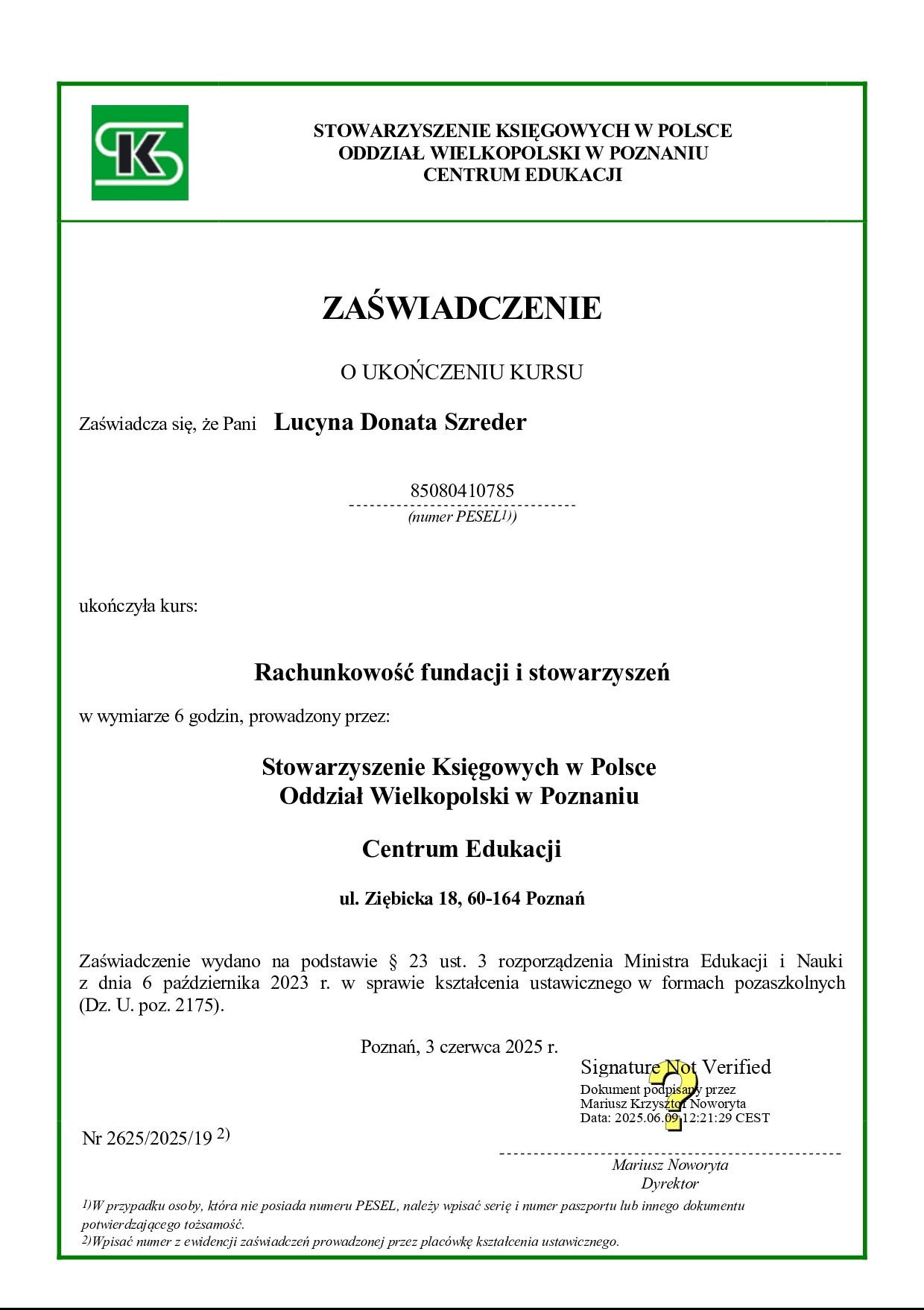 Skan zaświadczenia o ukończeniu kursu z rachunkowości fundacji i stowarzyszeń, wydanego w Poznaniu. Dokument Stowarzyszenia Księgowych z Wejherowa.