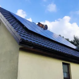 Instalacja 6,08 kWp zrobiona na panelach Jinko Solar 380 Wp full-black.