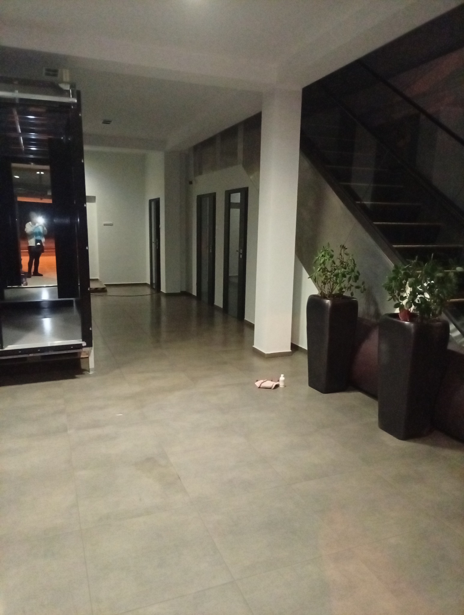 Cykliczne sprzątanie duzych powierzchni