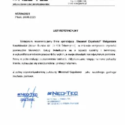 Skan listu referencyjnego dla firmy sprzątającej Mecenat Czystości, wystawionego przez Neo-Tec Sp. z o.o. z Płocka, datowany na 24.08.2023, z pieczęciami i podpisem Prezesa Zarządu.