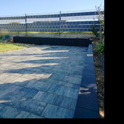 Układanie kostki brukowej Niemce 1