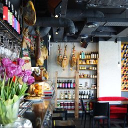 Carmona Tapas Bar. Projekt i nadzór trksystem.com