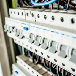 #Instalacja elektryczna