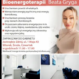 Ogłoszenie gabinetu bioenergoterapii Beaty Grygi z informacjami o usługach, adresem i danymi kontaktowymi, wraz z portretem właścicielki i zdjęciem wnętrza poczekalni z niebieskimi fotelami.
