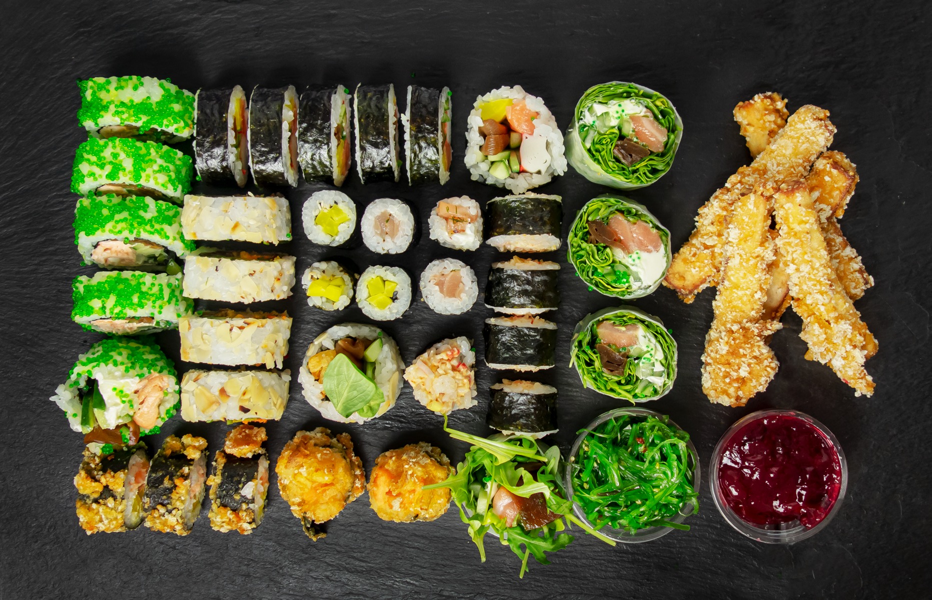 Nasze różne propozycje setów sushi z dodatkami