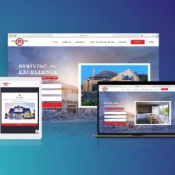 Responsywna strona internetowa firmy budowlanej wyświetlana na laptopie, tablecie i w oknie przeglądarki, prezentująca hasło 'Striving for Excellence' i zdjęcia realizacji.