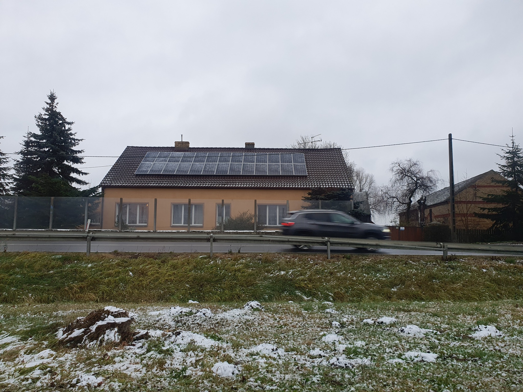 Instalacja 10kW wraz z inwerterem Sofara