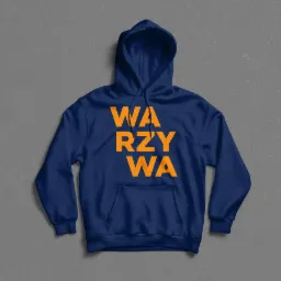 Granatowa bluza z kapturem i pomarańczowym napisem 'WARZYWA' na szarym tle.