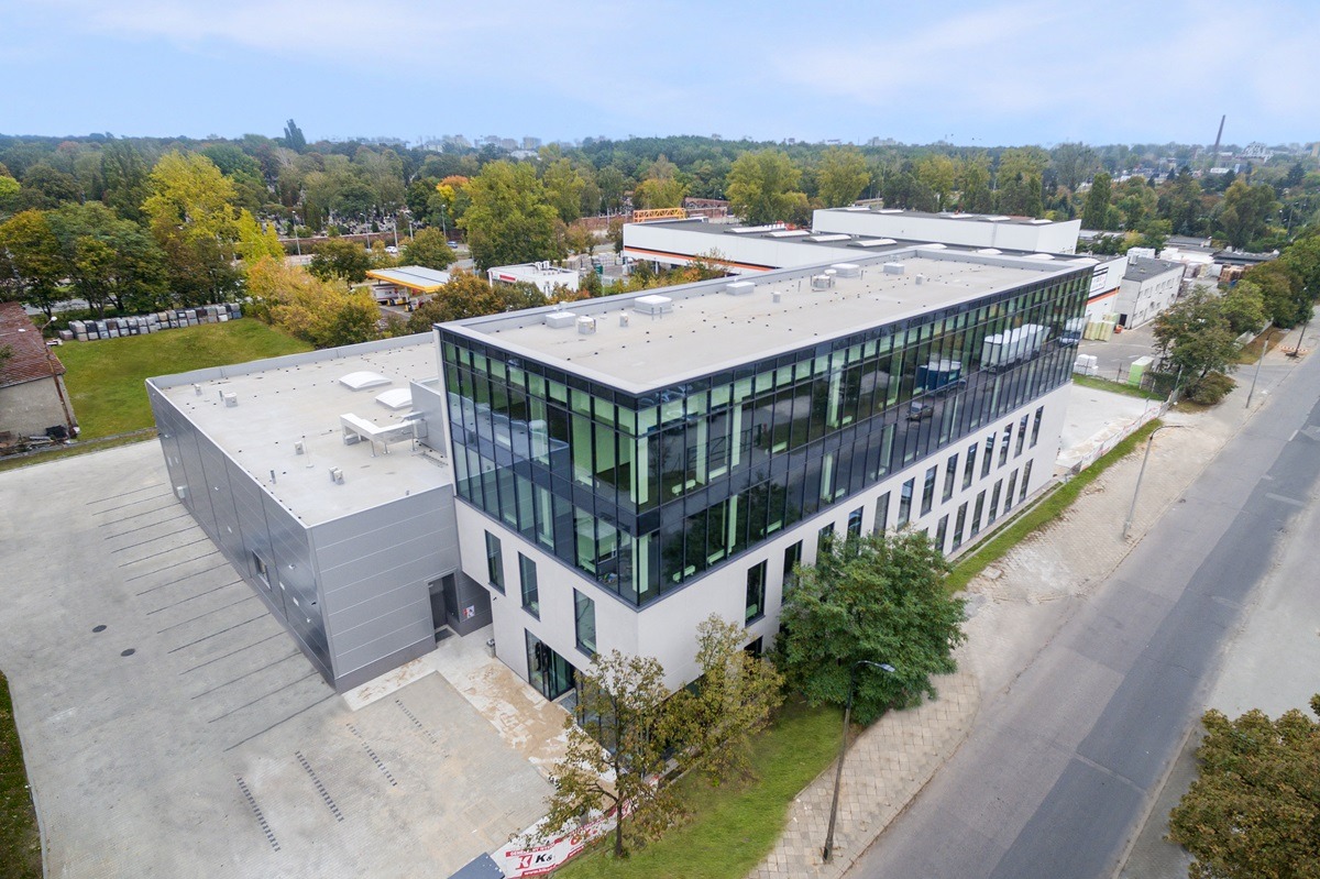 Budynek magazynowo-dystrybucyjny wraz z budynkiem biurowym - Warszawa