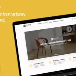 Laptop MacBook Pro wyświetlający stronę internetową sklepu meblowego Secuty Stolarnia z sliderem prezentującym meble na stronie głównej.