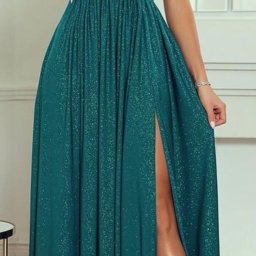 FHU Ewa Sobkowiak - Szyłyśmy także sukienki wieczorowe dzianinowe dla marki Marconi.