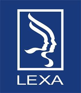 Logo firmy LEXA przedstawiające stylizowane profile twarzy w kolorze białym na niebieskim tle, umieszczone w białej ramce.