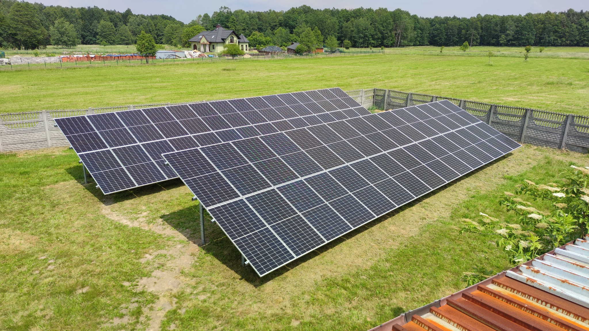 Miejscowość: Tychy Moc instalacji: 33 kWp