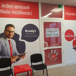 Biuro sprzedaży mieści się w Górczyńskim Centrum Handlowym przy ul. Głogowskiej 132/140 lokal 29. Wejście od ul. Głogowskiej lub Palacza