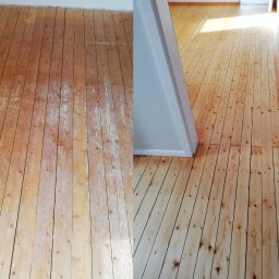 WB Parkiety - Podłoga świerkowa. Przed lakier, po renowacji olejowosk.