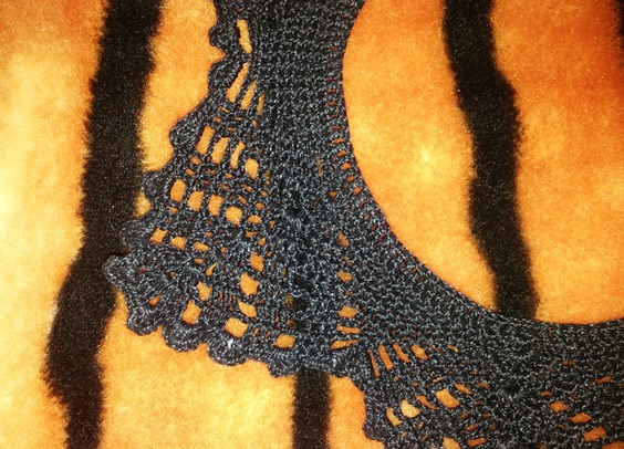 kołnierzyk z kordonka