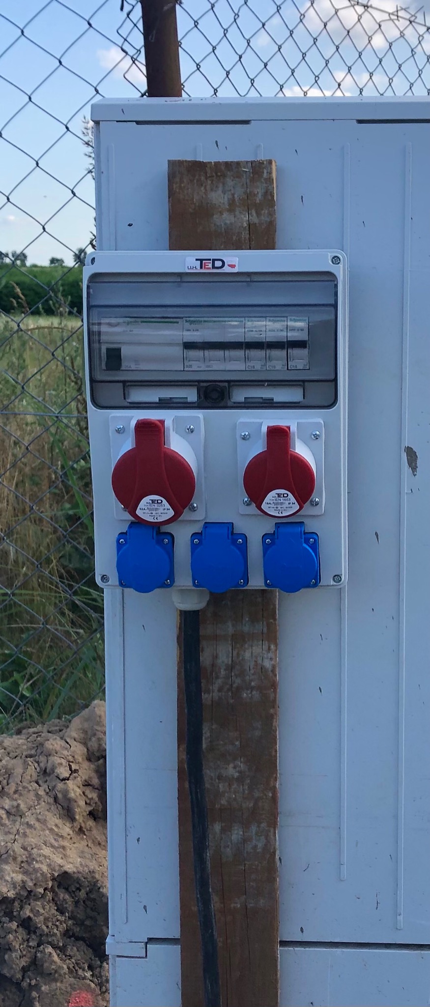 Rozdzielnica budowlana