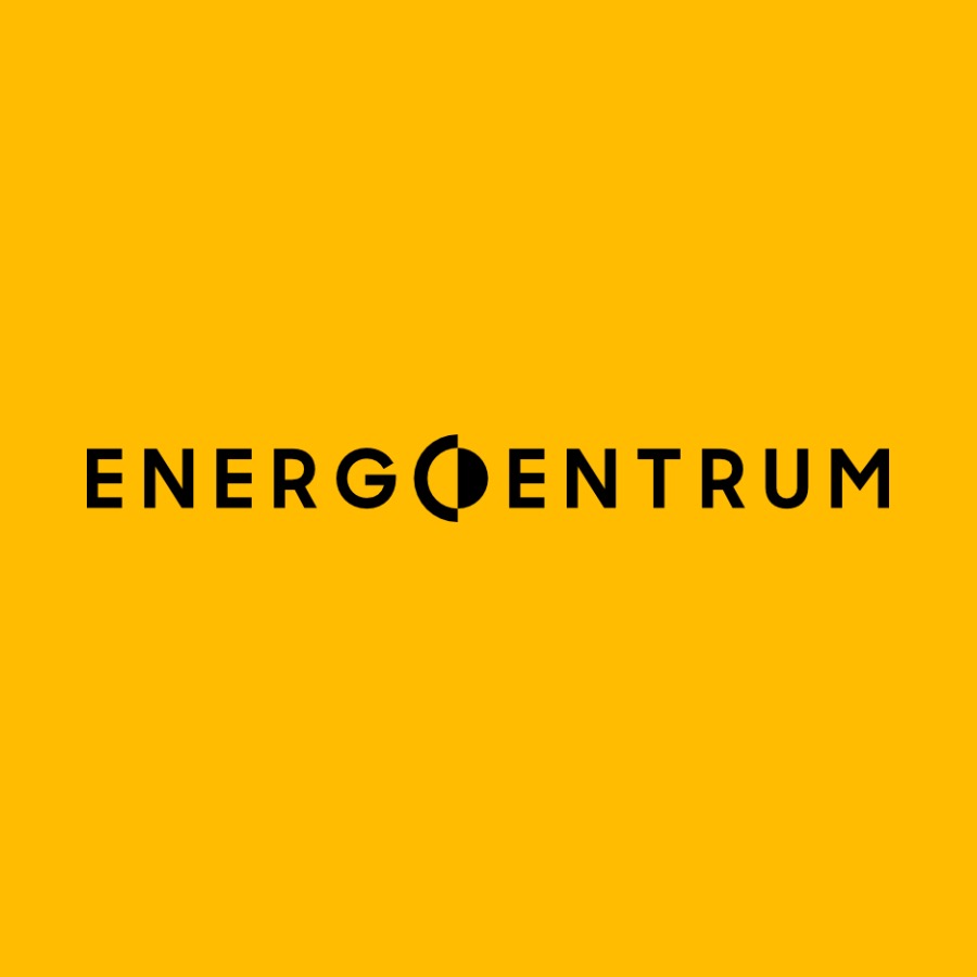 Logo firmy Energocentrum na jaskrawożółtym tle, z charakterystycznym symbolem półksiężyca i koła wkomponowanym w nazwę.